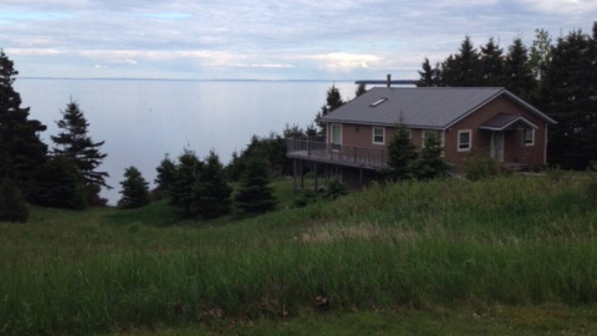 Cumberland House | Beautiful Oceanfront Home near Charlottetown, Prince Edward Island