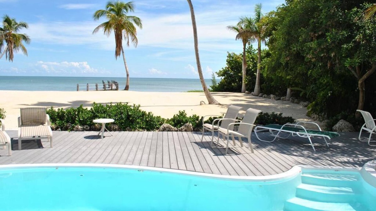 Islamorada House | Beautiful Oceanfront Oasis with Pool