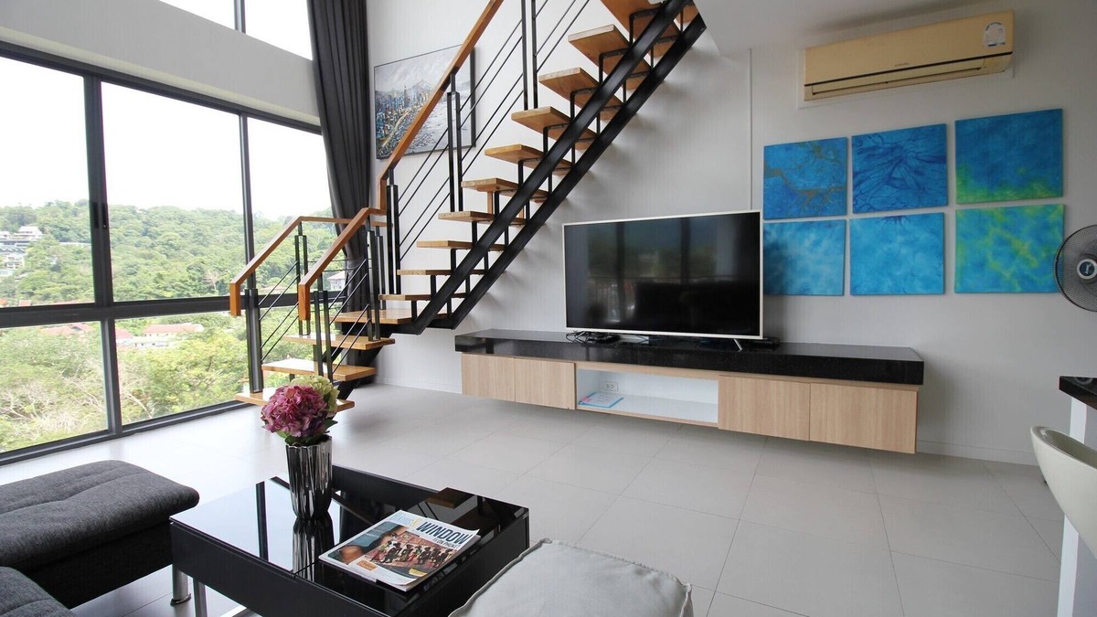 Kamala Apartment | Beautiful Penthouse Apartment with Mountain Views