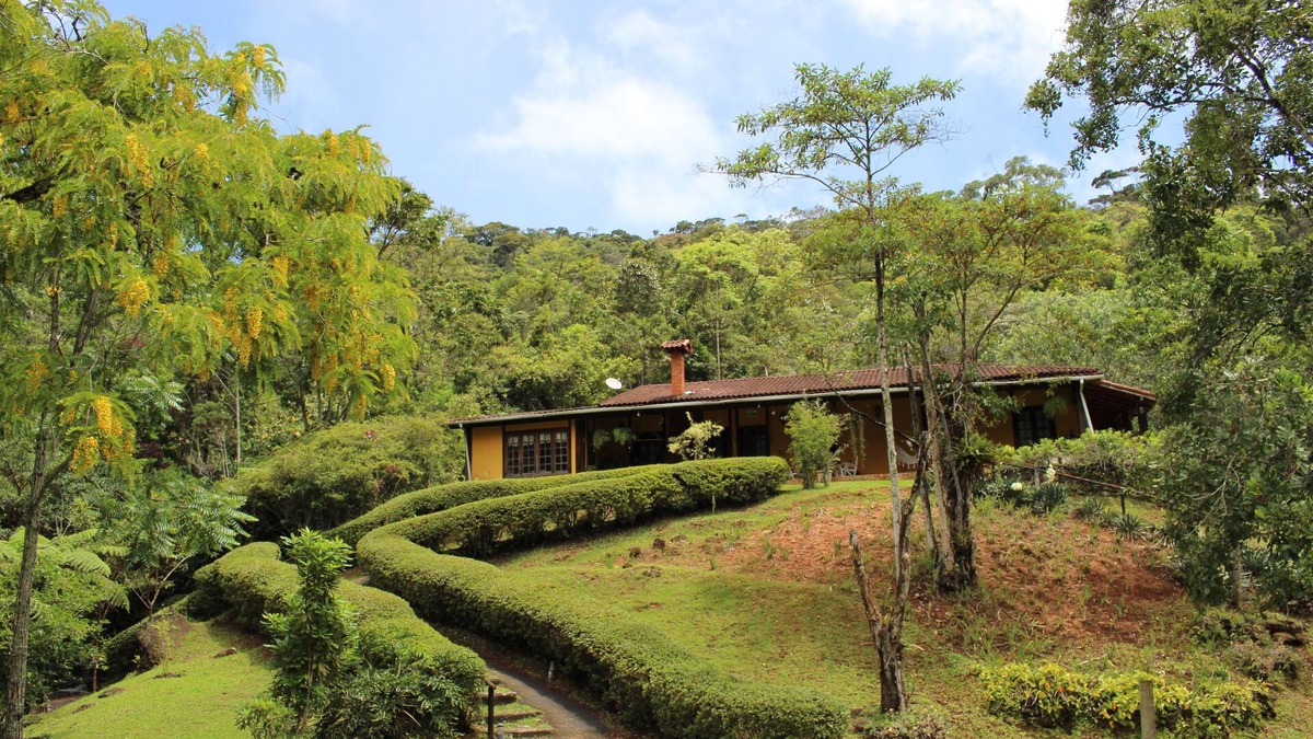 Lumiar RV Rental | Beautiful place with private waterfall