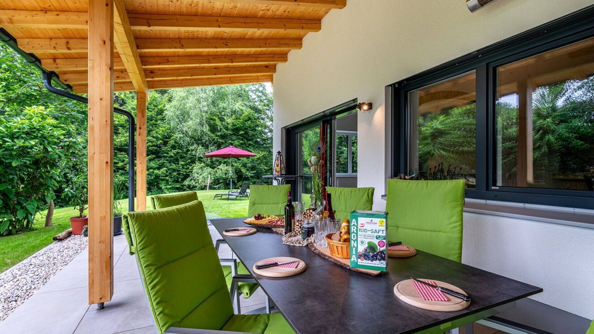 Maria Woerth House | Beautiful private villa for 7 people with WIFI, TV, terrace and pets allowed