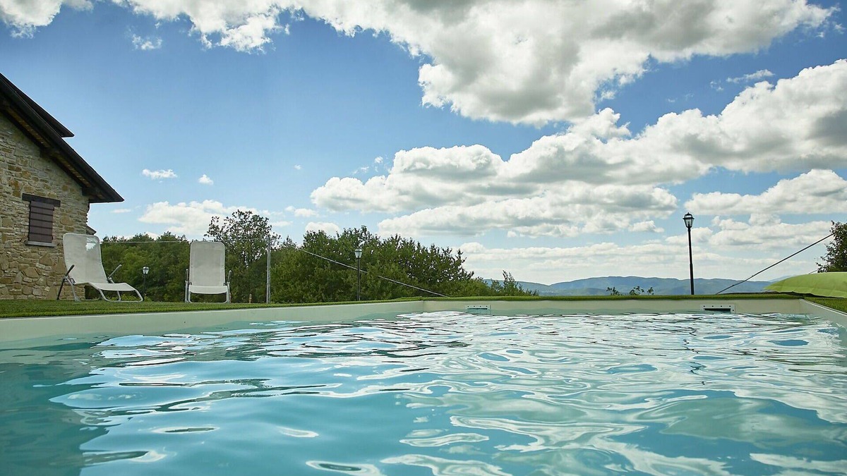 Monte Santa Maria Tiberina Villa | Beautiful private villa with A/C, WIFI, sauna, private pool, TV, patio and panoramic view
