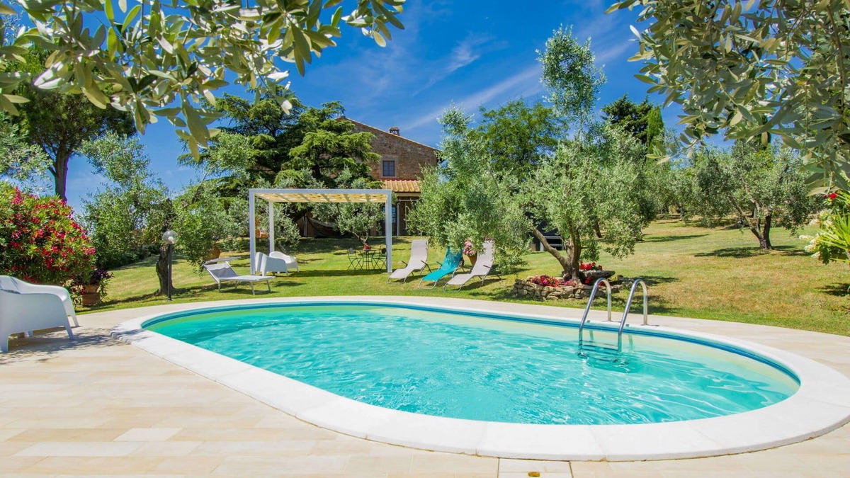 Capraia e Limite Villa | Beautiful private villa for 8 guests with WIFI, private pool, TV, patio and panoramic view