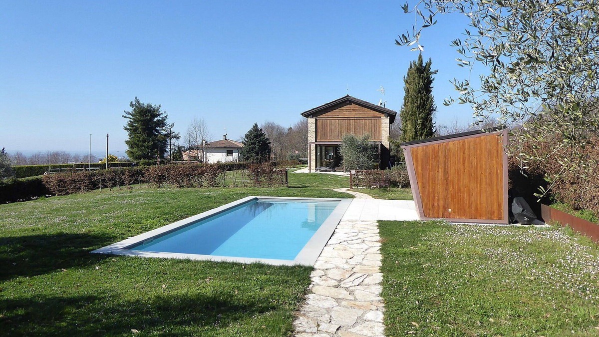 Venegazzu Villa | Beautiful private villa with A/C, WIFI, private pool, hot tub, sauna, TV and pets allowed