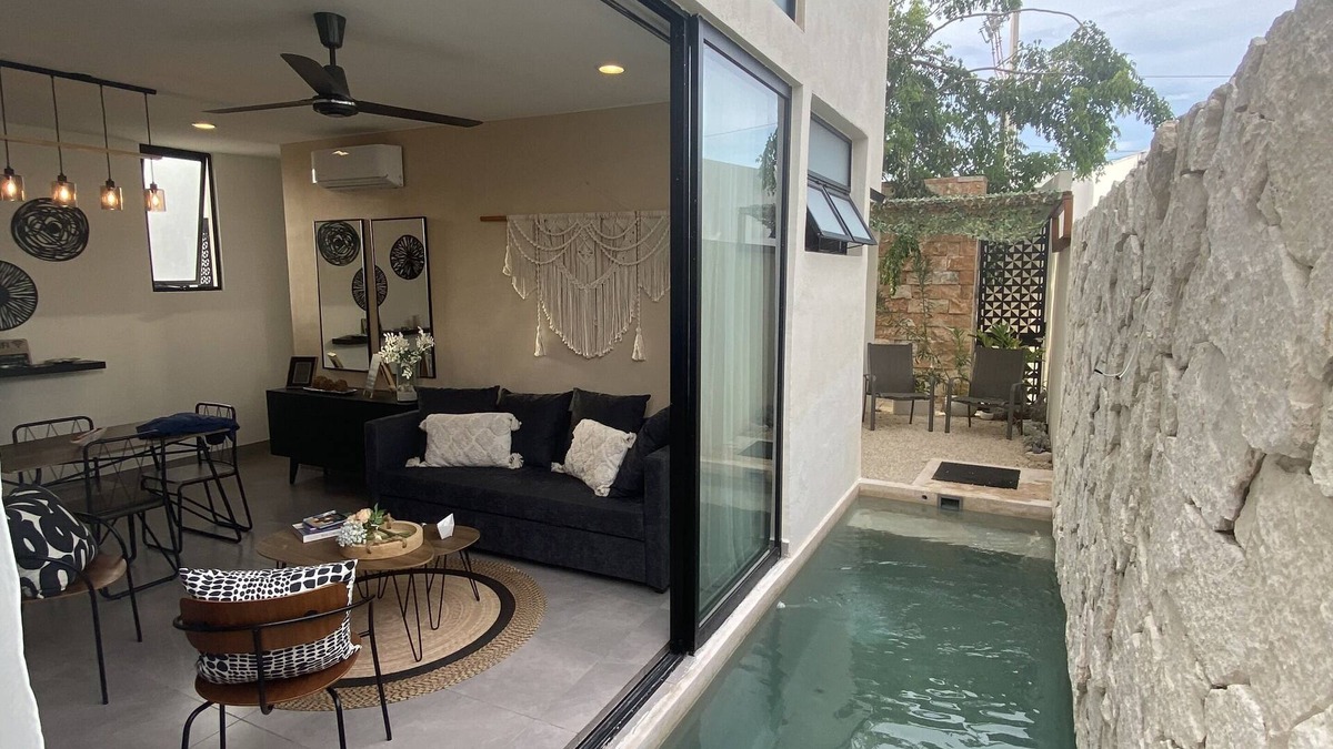 Montecarlo Apartment | Beautiful Private one Bedroom Condo With Pool