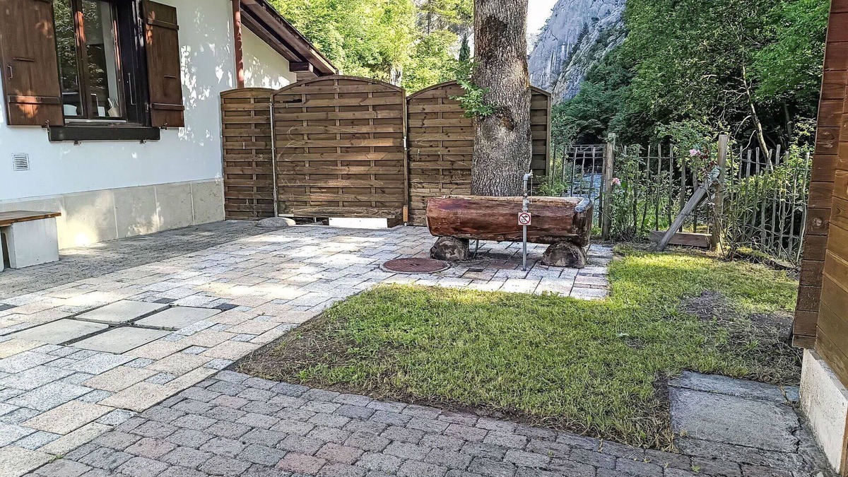 Moutier House | Beautiful private villa for 6 people with WIFI, TV, terrace and pets allowed