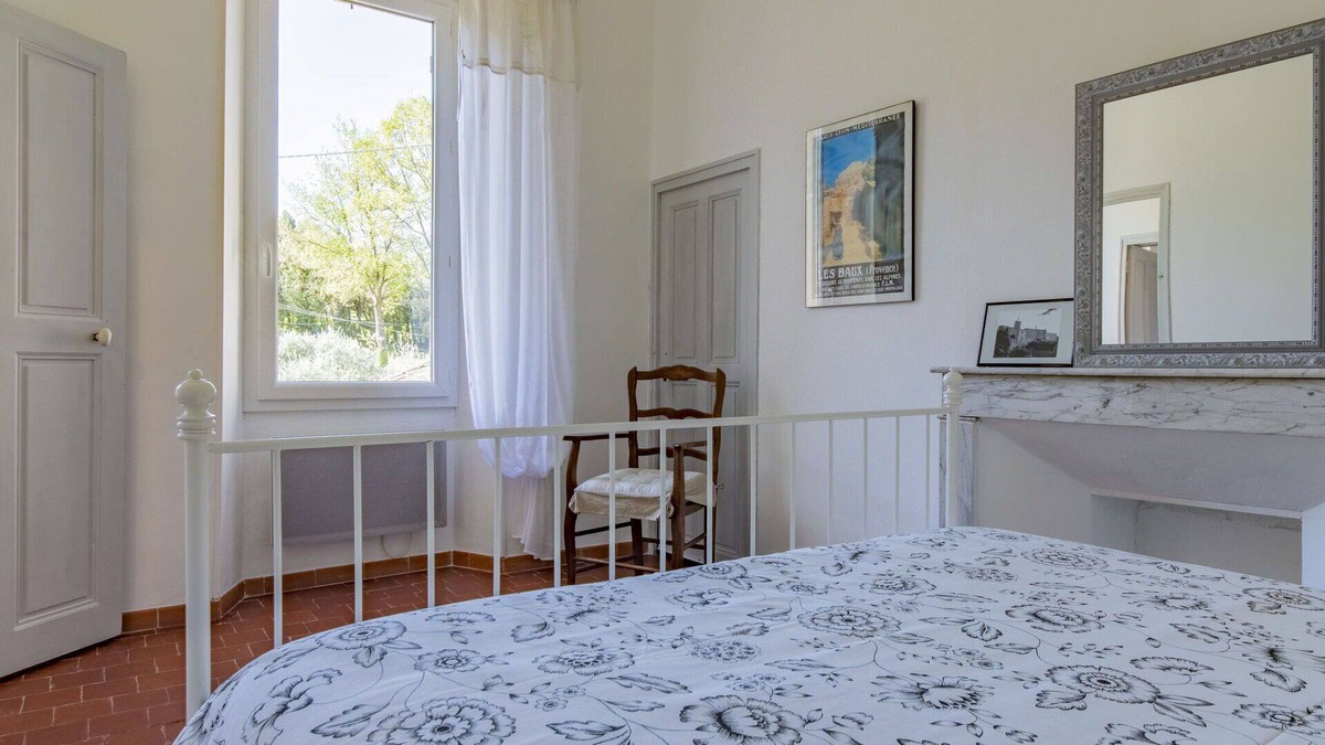 Oppede House | Beautiful private villa for 4 people with TV and patio