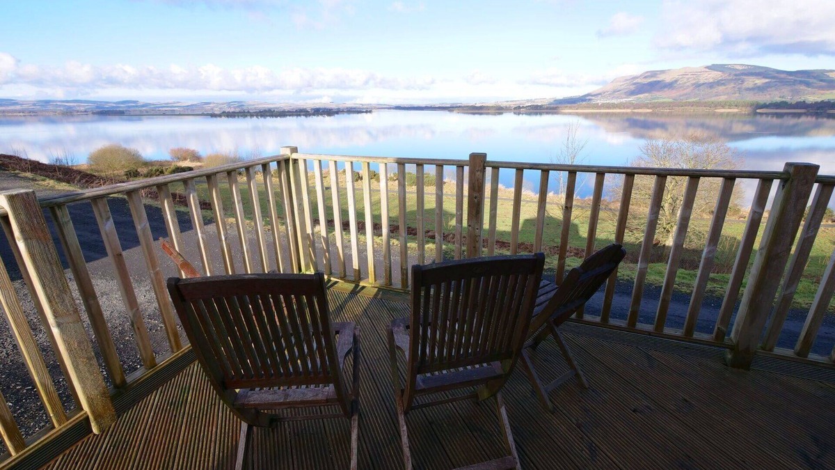 Kinross House | Beautiful private villa for 5 guests with WIFI, TV, terrace and pets allowed