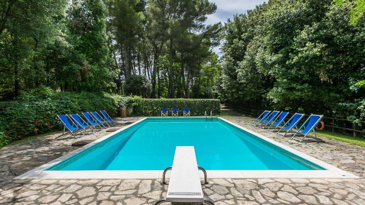 Lorenzana House | Beautiful private villa for 8 people with WIFI, pool and pets allowed