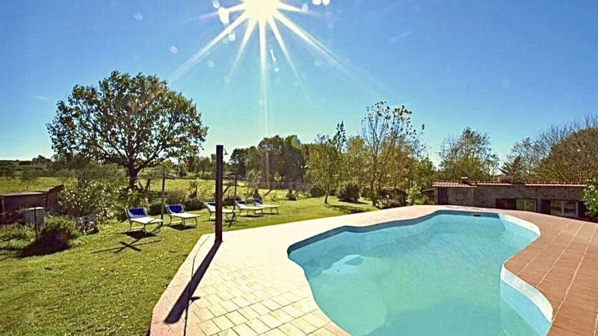 Pitigliano Villa | Beautiful private villa for 7 people with WIFI, private pool, pets allowed and panoramic view