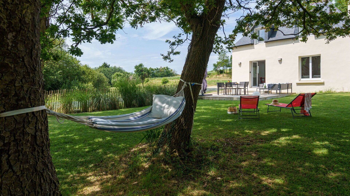 Plovan House | Beautiful private villa for 5 people with WIFI, TV and terrace