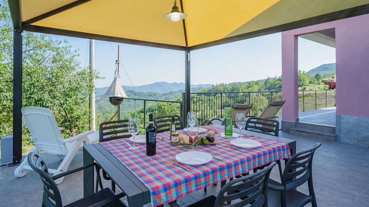 Maissana House | Beautiful private villa for 6 people with WIFI, A/C, TV and terrace