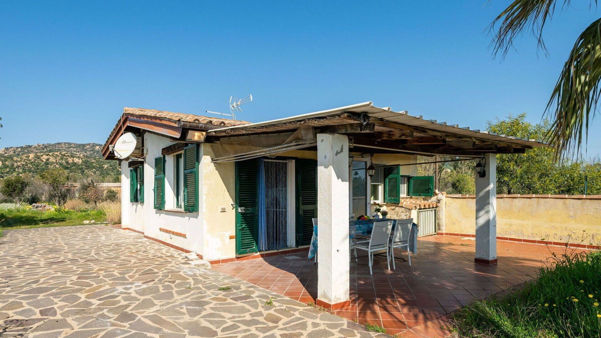 Muravera House | Beautiful private villa for 4 people with A/C, WIFI, TV, patio, pets allowed and panoramic view