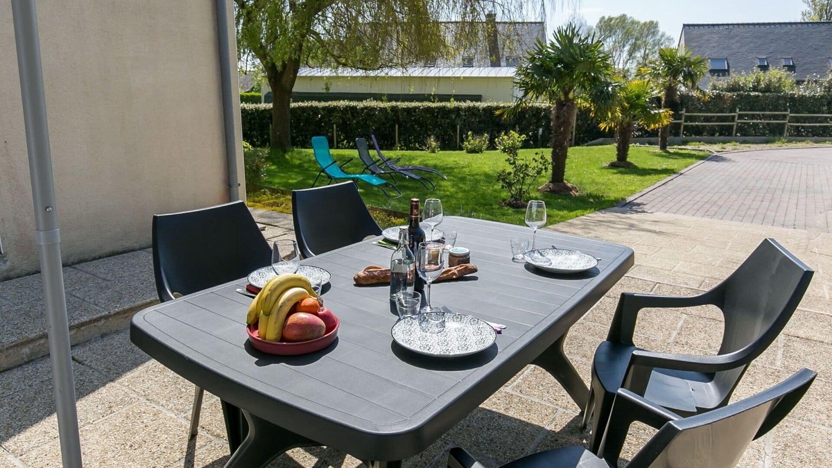 Plouescat House | Beautiful private villa for 4 people with WIFI, TV and terrace