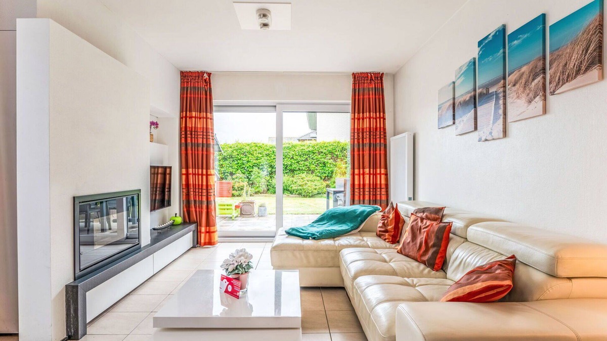 Zandvoorde Villa | Beautiful private villa for 4 people with WIFI and TV