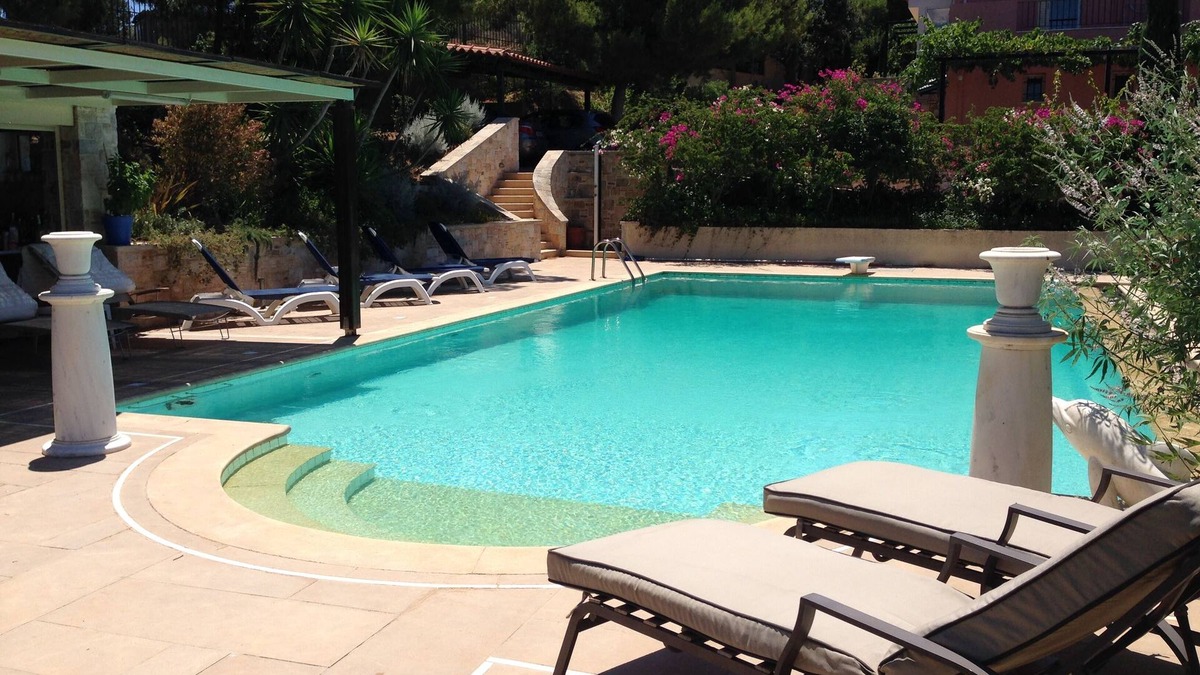 Lavreotiki Villa | Beautiful Private Villa In Sounio