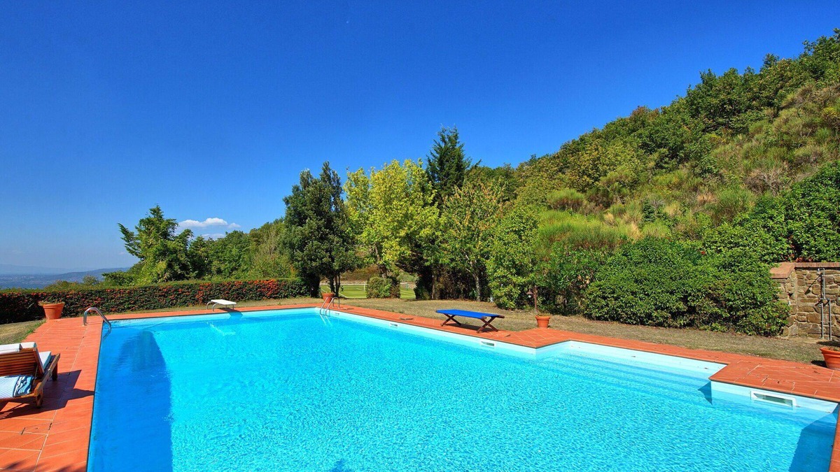 Arezzo Villa | Beautiful private villa with private pool, A/C, WIFI, TV and panoramic view, close to Arezzo