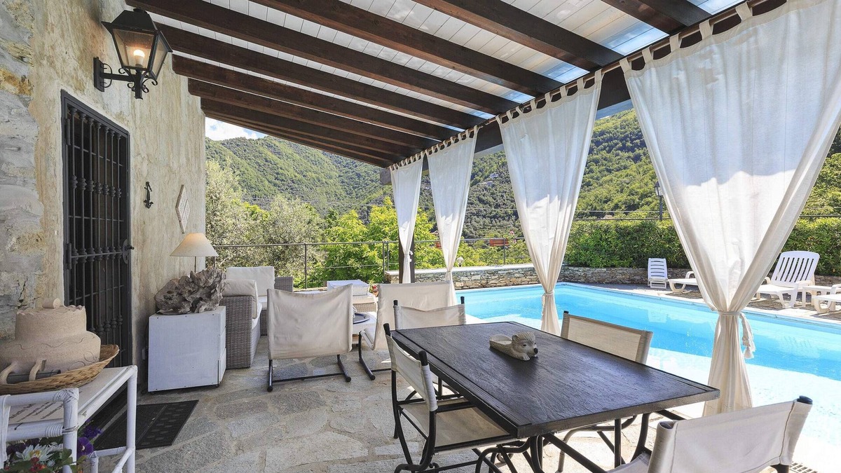 Avegno Villa | Beautiful Private Villa With Pool And Pleasant Countryside Views