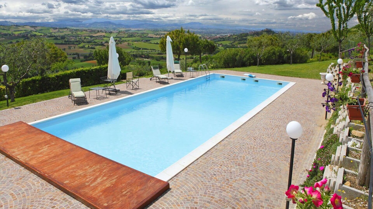 Granarola Villa | Beautiful private villa for 10 guests with WIFI, hot tub, private pool, A/C, TV, terrace and par...