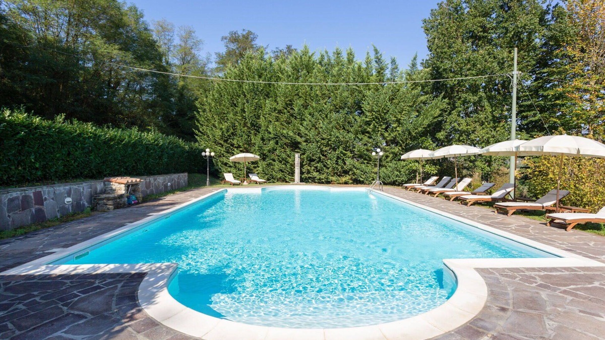 Vicchio Villa | Beautiful private villa for 20 people with sauna, WIFI, private pool, TV, patio and panoramic view
