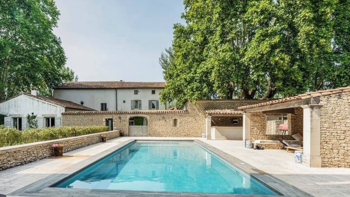 Le Thor House | Beautiful Provencal Mas with swimming pool