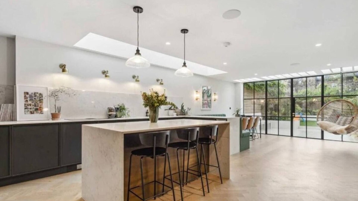 Clapham House | Beautiful, Recently Refurbished Family Home in Abbeville Village, Clapham