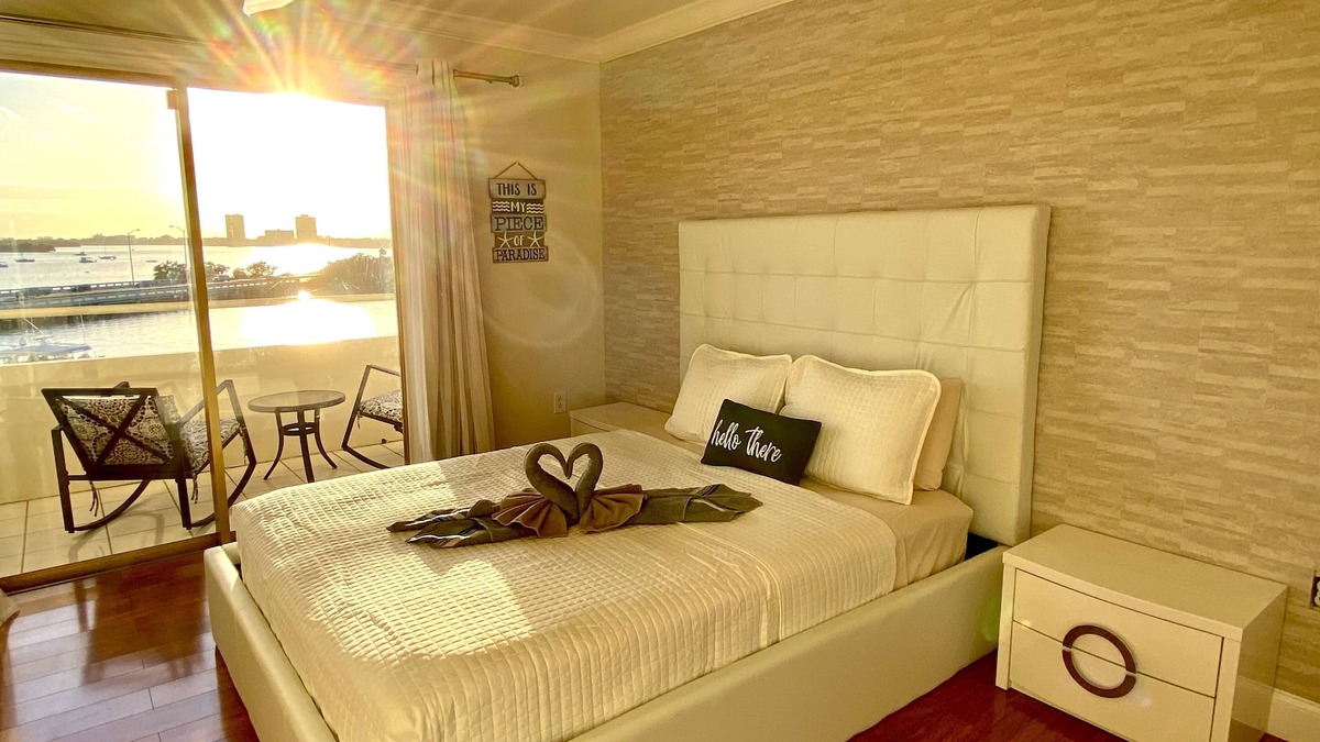 North Bay Village Apartment | Beautiful remodeled waterfront apartment with pool & free parking. 5min to beach