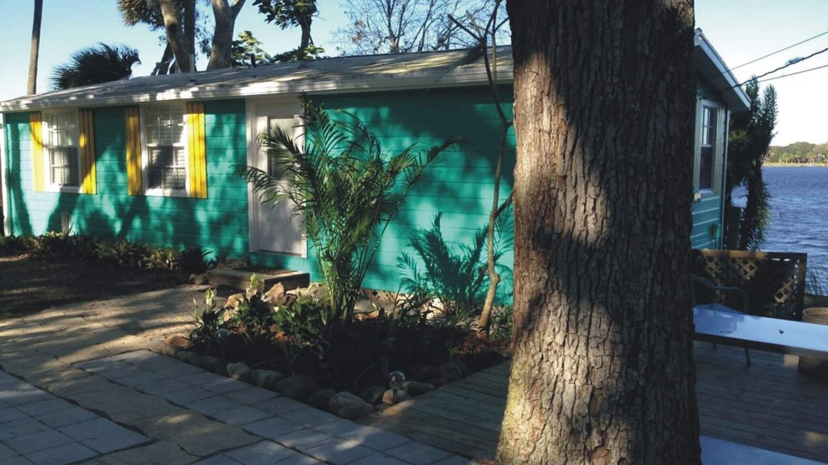 Roseland Cottage | Beautiful Riverfront Cottage w/boat dock - 15 mins from beach - Sept Savings!