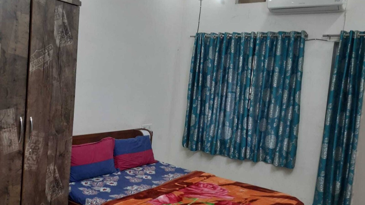 Raipur House | Beautiful Room, Best Location, Friendly Host, AC, Attached Bathroom, Kitchen