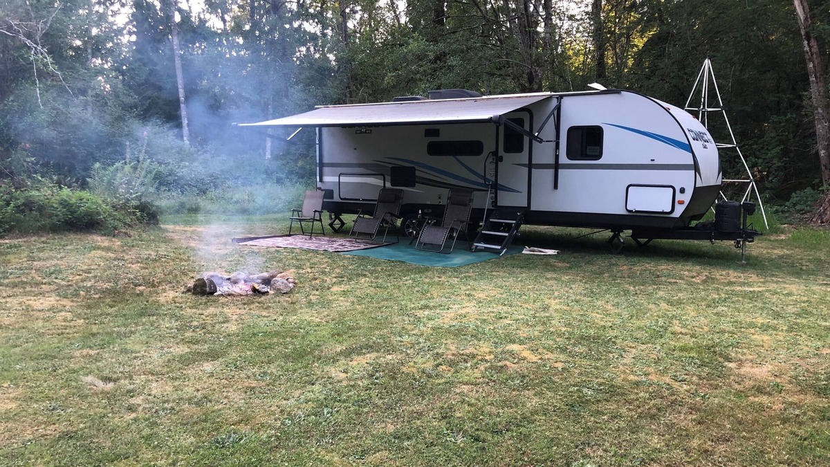 Arlington House | Beautiful RV located in the peaceful wilderness