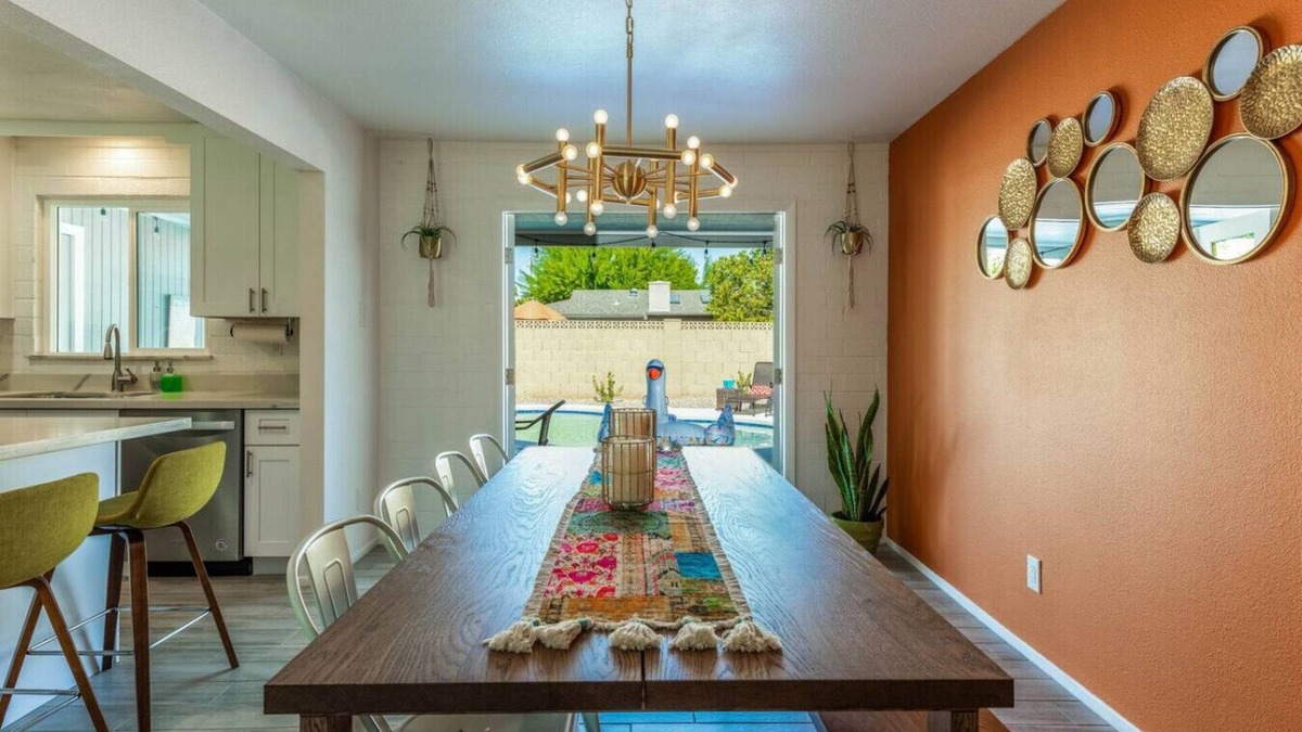Peaceful Valley House | Beautiful Scottsdale Home w/Heated Pool+Hot Tub!