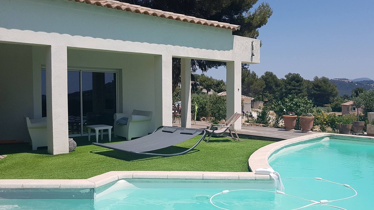 La Cadiere-d'Azur House | Beautiful sea view loft