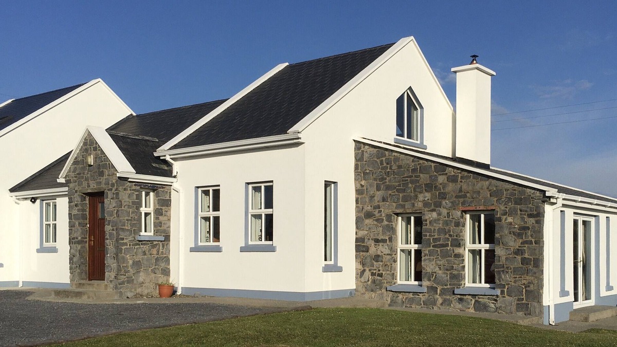 Lisdoonvarna House | Beautiful Sea Views on the West Coast of Ireland, along the Wild Atlantic Way.