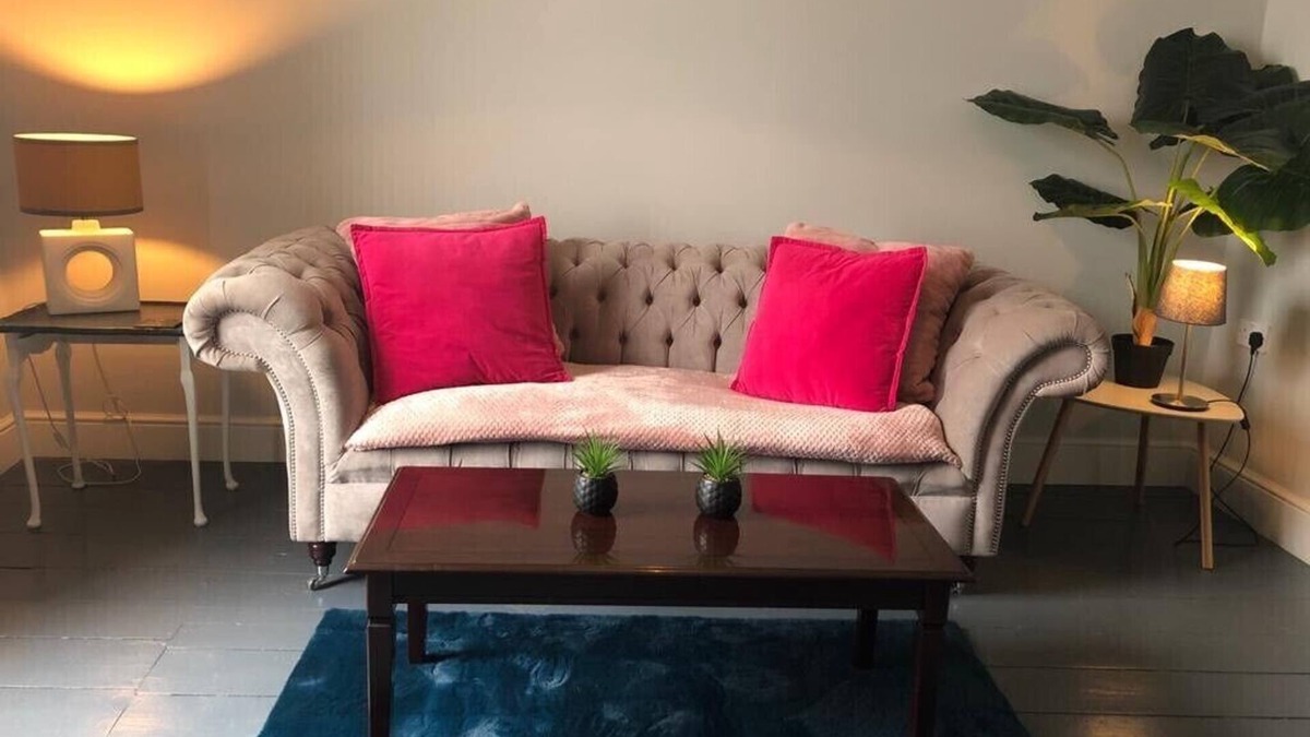 Deal Apartment | Beautiful seafront apartment