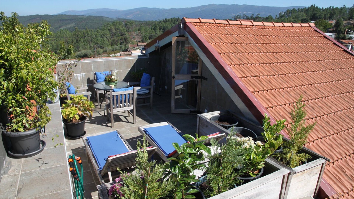 Miranda do Corvo Apartment | Beautiful Spacious Apartment 15 min Coimbra