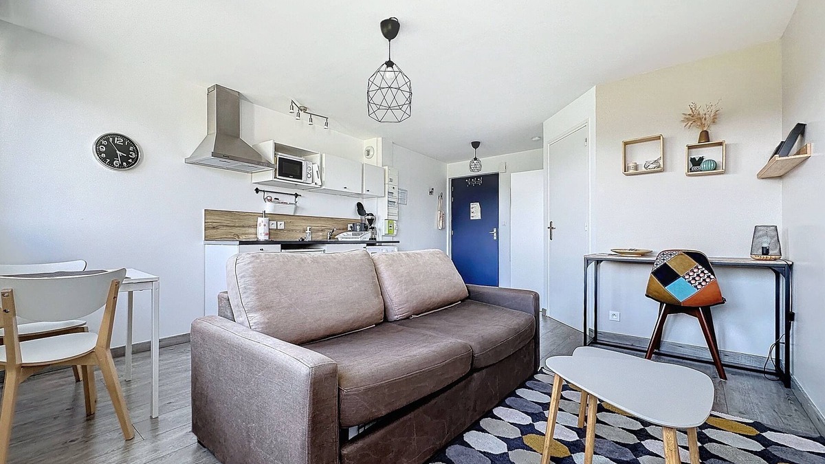 Donville-les-Bains Apartment | Beautiful studio near the sea (the pontoon)