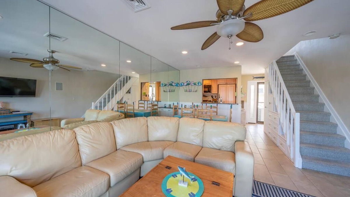 Stone Harbor House | BEAUTIFUL STONE HARBOR BAYFRONT 3BED/2 BATH POOL & BAY SLIP