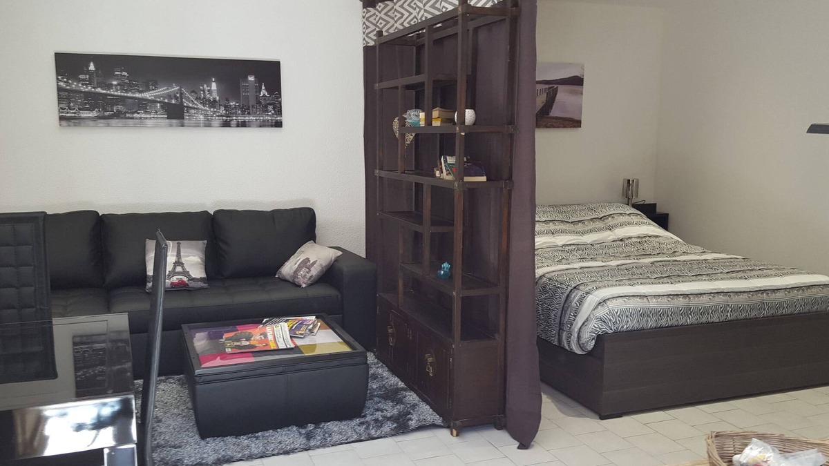 Greoux-les-Bains Apartment | BEAUTIFUL STUDIO OF 40 M² IN FRONT OF THERMAL ESTABLISHMENT