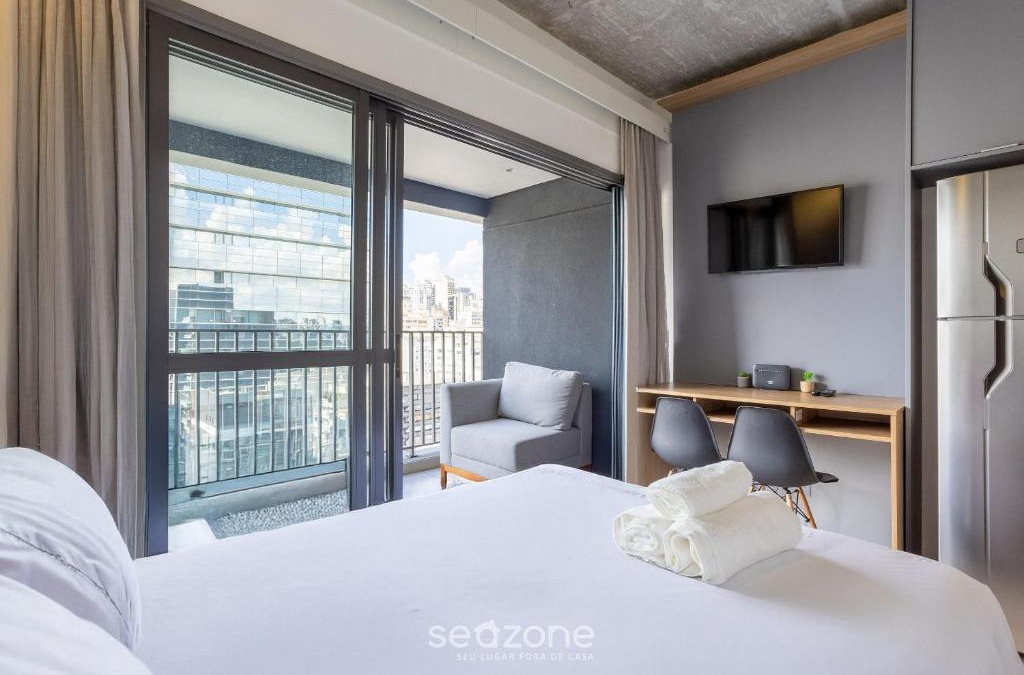 Cerqueira Cesar Apartment | Beautiful Studio 110m, Oscar Freire Street RAO1520
