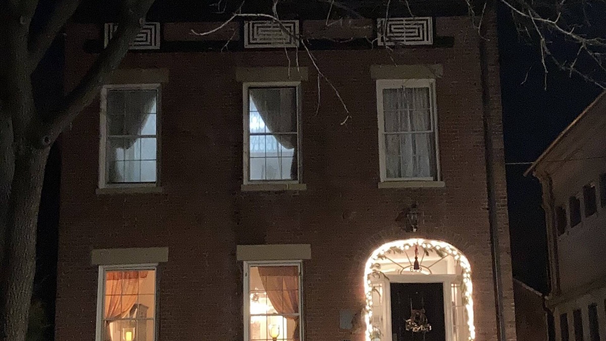 Galena Bed & Breakfast | Beautiful Suite in Galena B&B With King Bed, Private Bath, Fireplace, Wet Bar