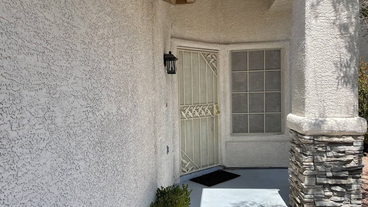 Summerlin House | Beautiful Summerlin Location 1-Room in Single Story House