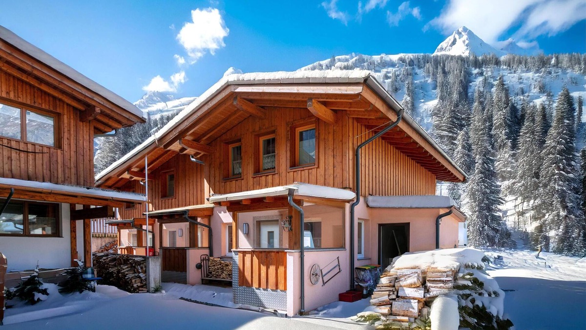 Huben House | Beautiful terraced house with plenty of privacy
