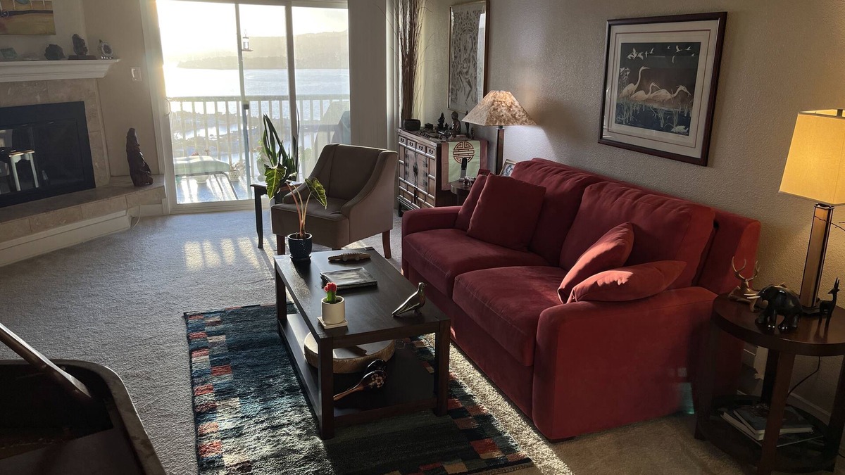 Belvedere Tiburon Apartment | Beautiful Tiburon Apartment with pool. Minutes from San Francisco & Attractions