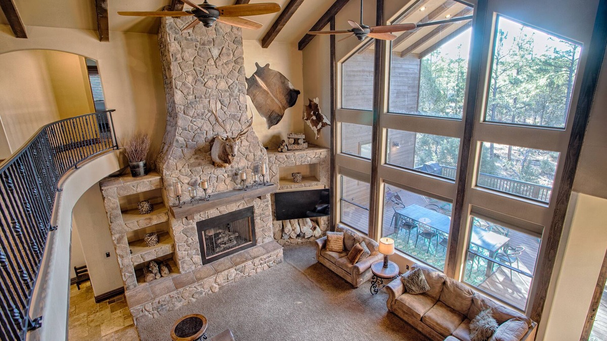 Show Low House | Beautiful Torreon Cabin Retreat in the Pines -20+