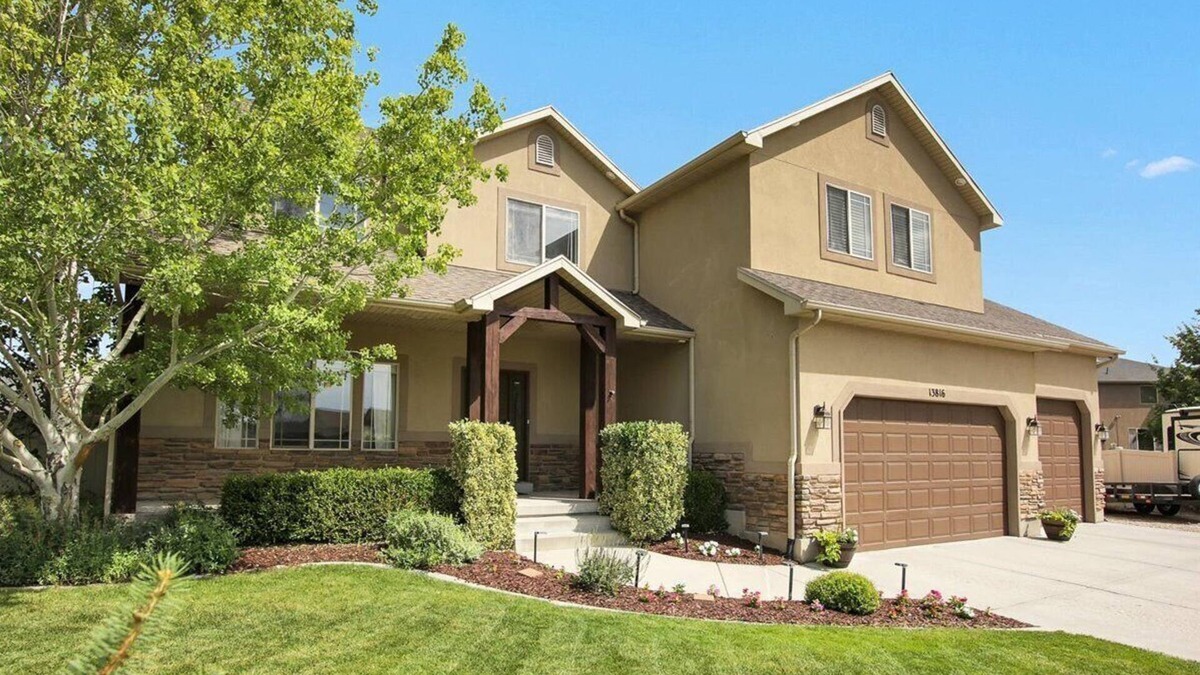 Herriman House | Beautiful Utah Home in a Safe Neighborhood