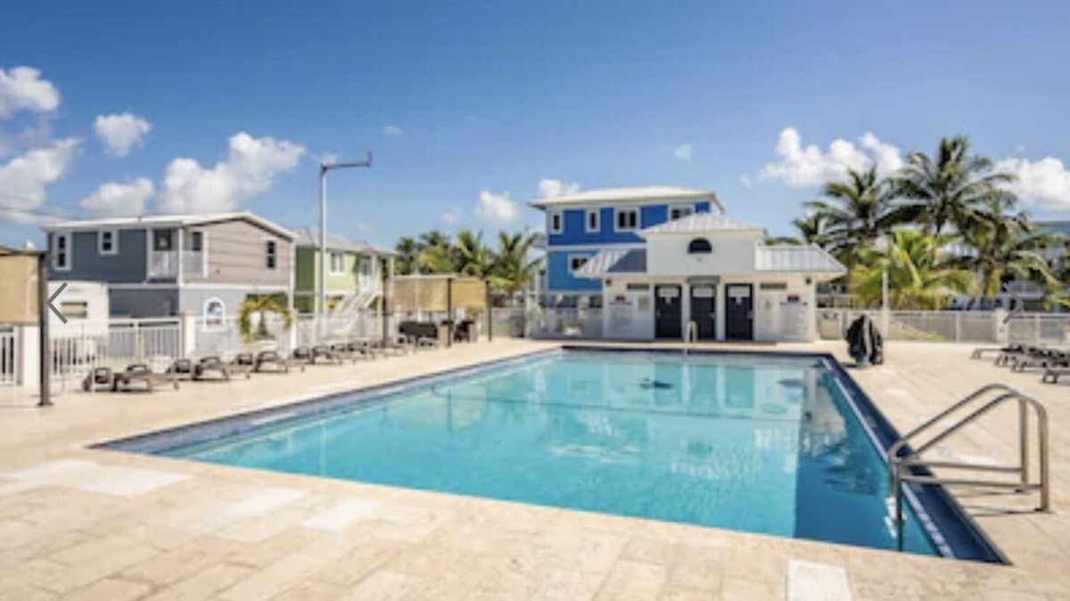 Key Largo Village House | Beautiful vacation mobile home at the Florida keys.