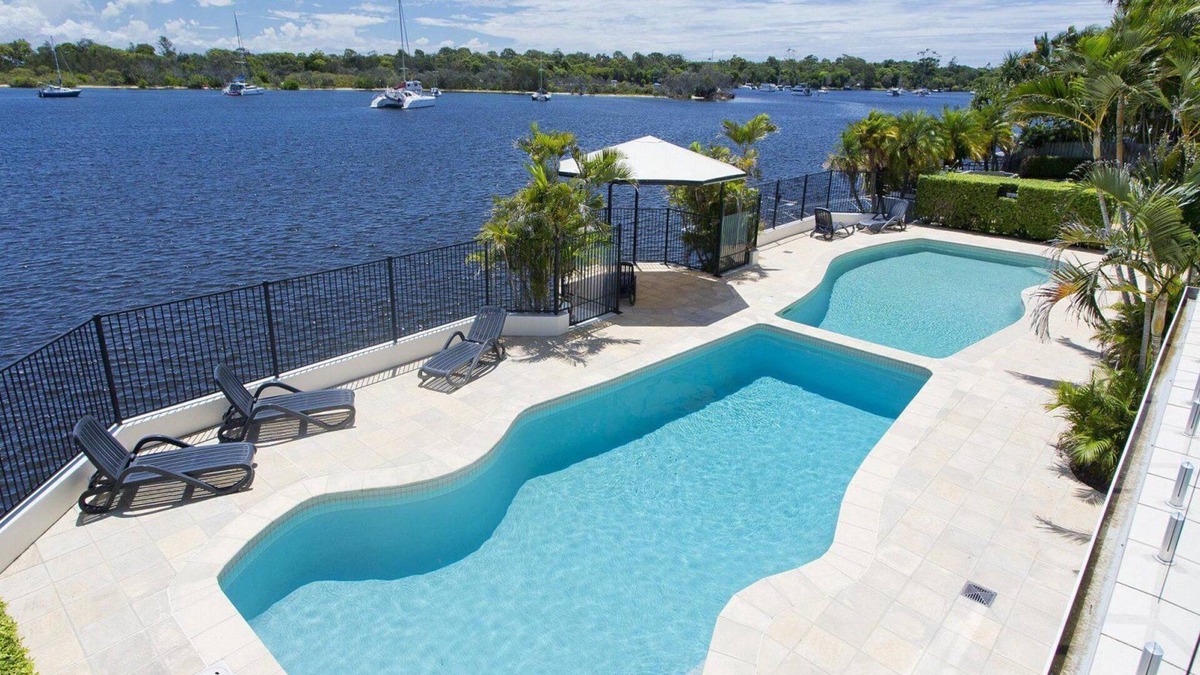 Noosa Heads Apartment | Beautiful views of Noosa river
