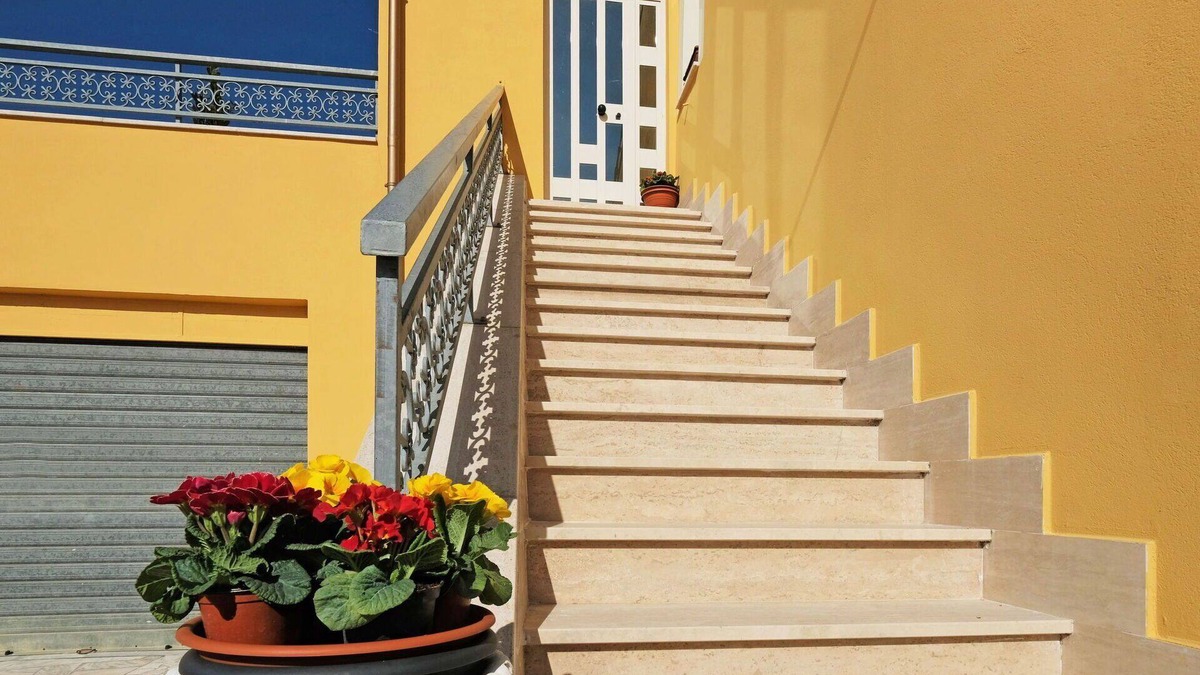 Ripatransone House | Beautiful villa for 6 people with WIFI, A/C, TV, terrace, pets allowed and panoramic view