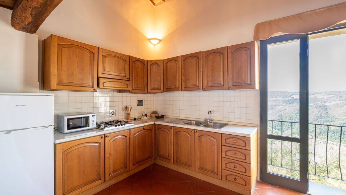 Montebonello House | Beautiful villa for 14 guests with A/C, private pool, WIFI, TV, pets allowed and panoramic view