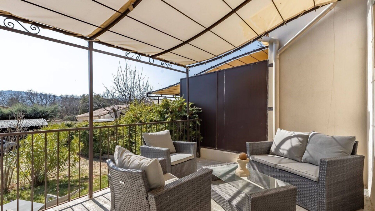 Rustrel House | Beautiful villa for 4 guests with private pool, WIFI, TV and terrace